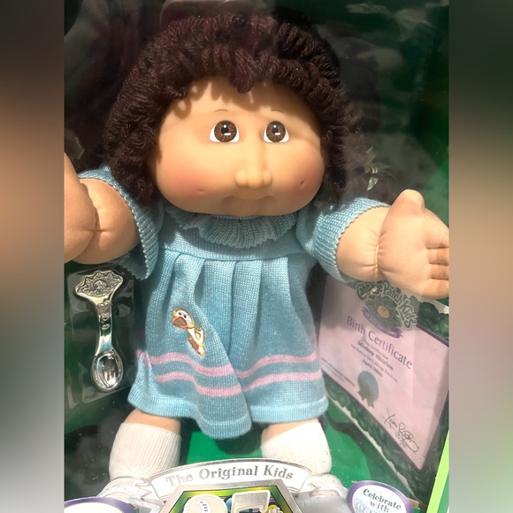 cabbage patch doll blue dress Cabbage Patch Doll 1984 Green Signature  Shop for Shelter